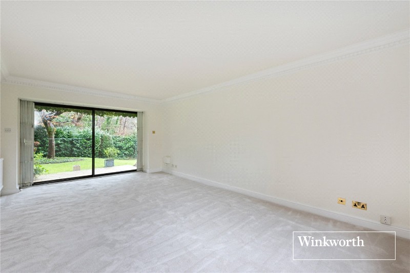 Spencer Close, Finchley, London, N3