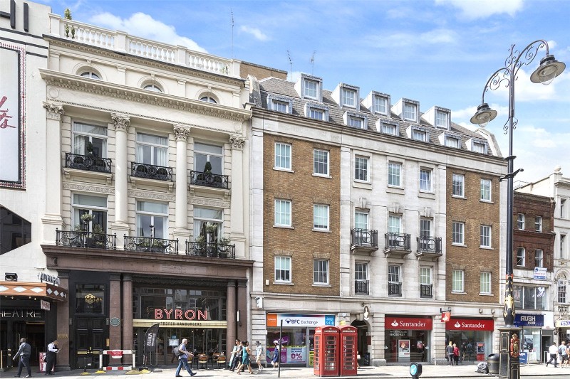 Bull Inn Court, London, WC2R