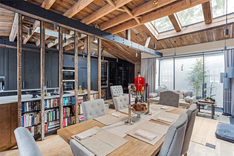 Holland Park Mews, Holland Park, London, W11