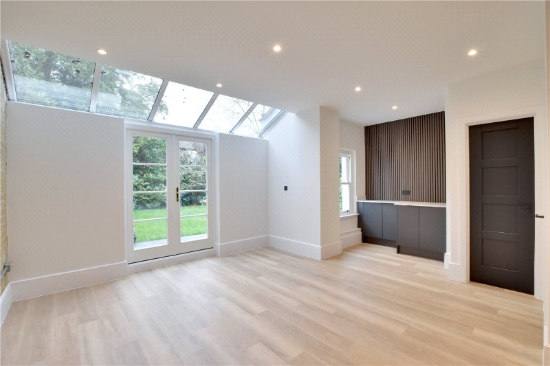 Shooters Hill Road, Blackheath, London, SE3