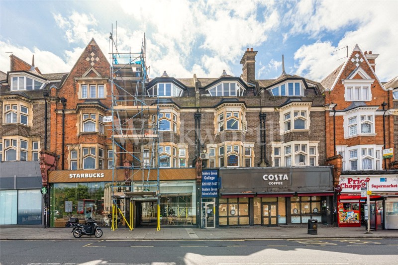 Golders Green Road, London, NW11