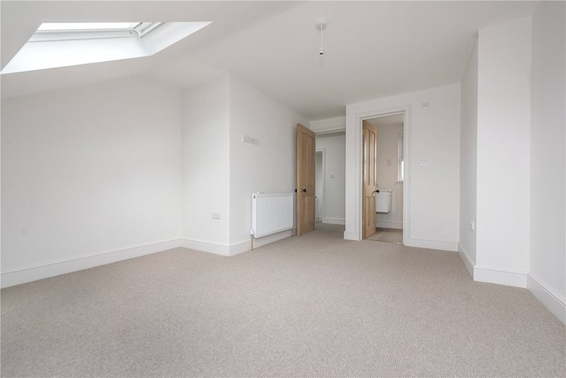 Rucklidge Avenue, London, NW10