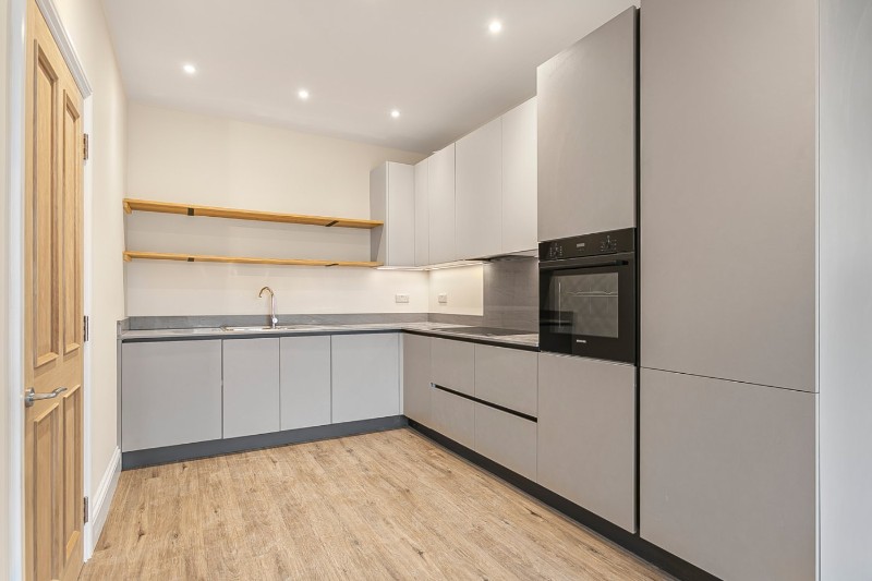 Flat 5 Arianna Apartments, 3 Beckenham Road, Beckenham, Kent, BR3