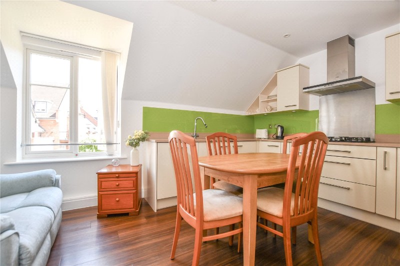 Woolf Drive, Wokingham, Berkshire, RG40
