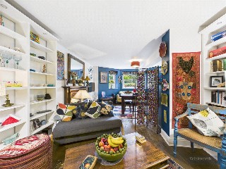 Uxbridge Road, Kingston upon Thames, KT1