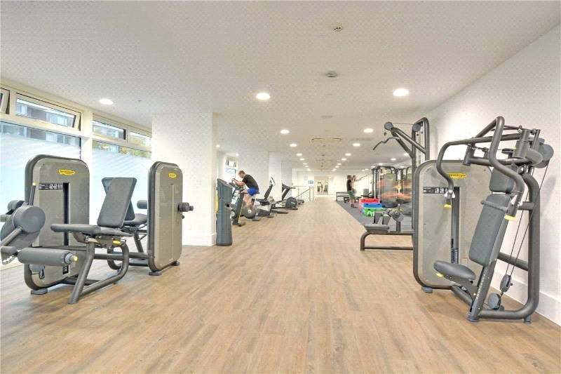 Granite Apartments, 30 River Gardens Walk, Greenwich, London, SE10