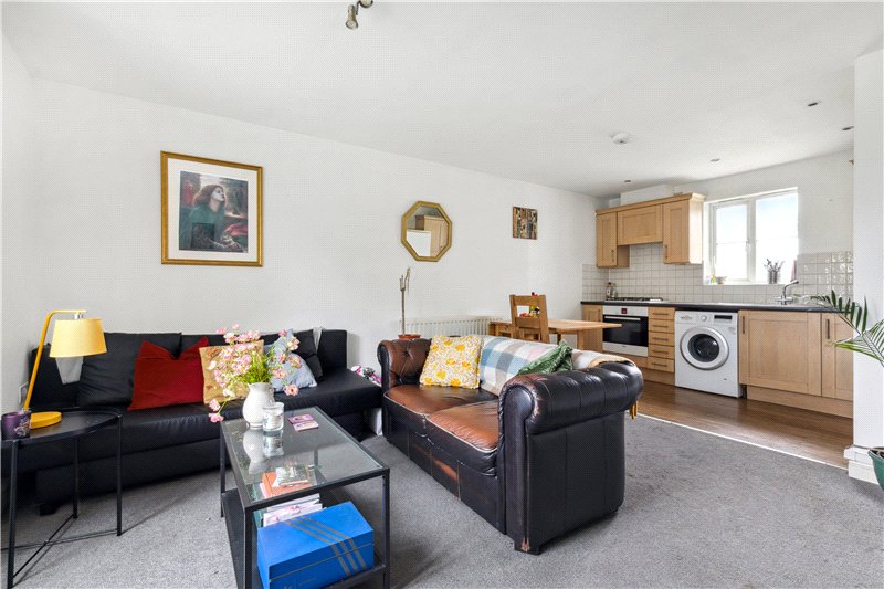 Lynbrook Grove, London, SE15