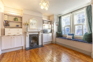 Queenstown Road, London, SW8