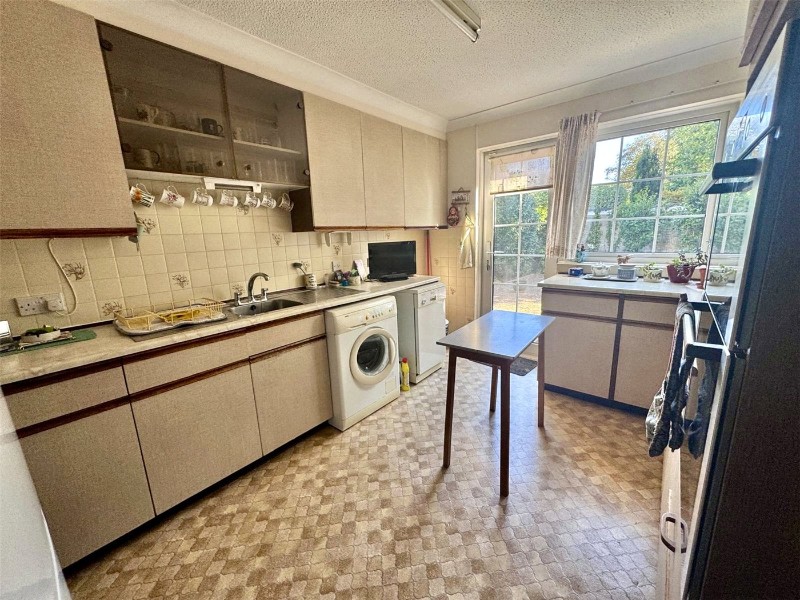 Glebe Fields, Milford on Sea, Lymington, Hampshire, SO41