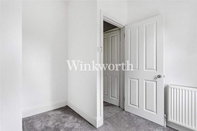 Maurice Avenue, London, N22