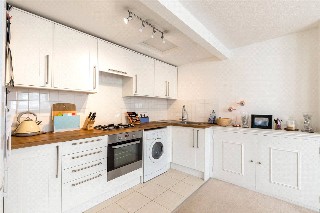 Cromford Road, London, SW18