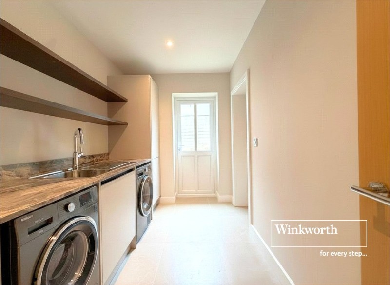 Fairway View Close, West Parley, Ferndown, Dorset, BH22