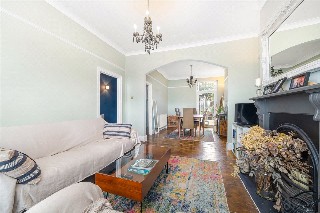 Crawthew Grove, East Dulwich, London, SE22