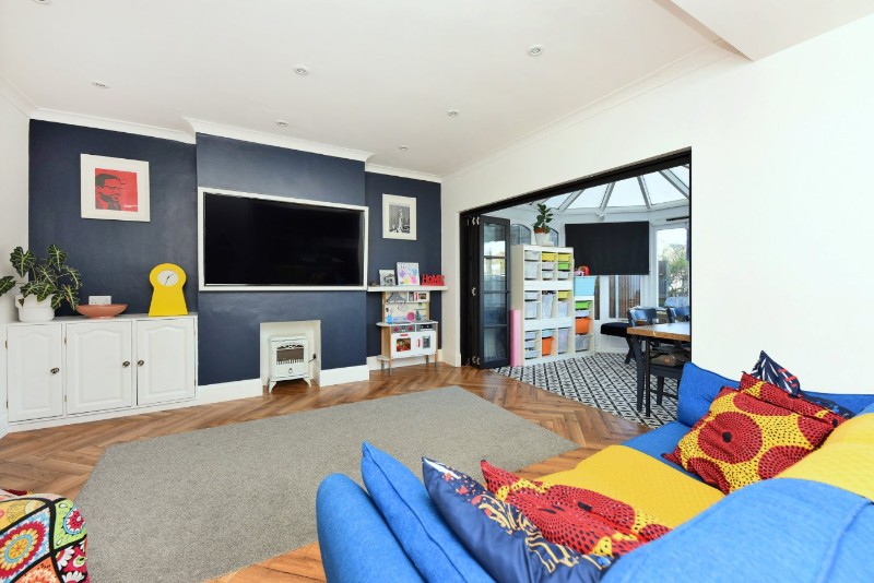 Colborne Way, Worcester Park, KT4