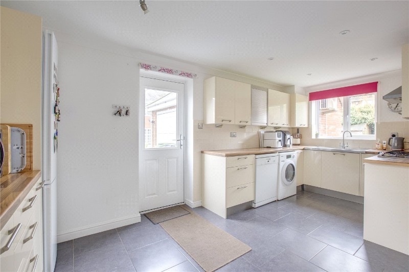 Kite Wood Road, Penn, HP10
