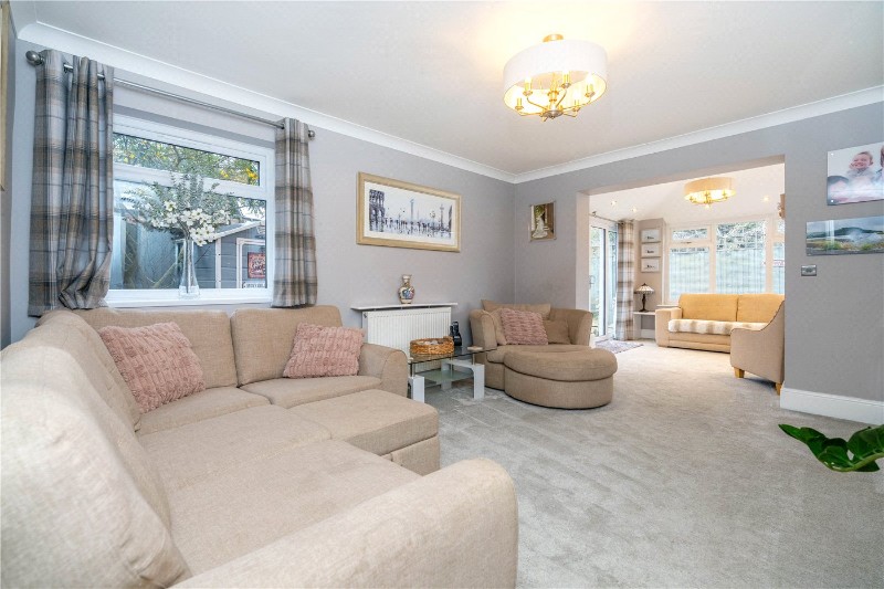 Burmor Close, Bourne, Lincolnshire, PE10