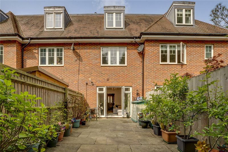 Waldenbury Place, Beaconsfield, Buckinghamshire, HP9