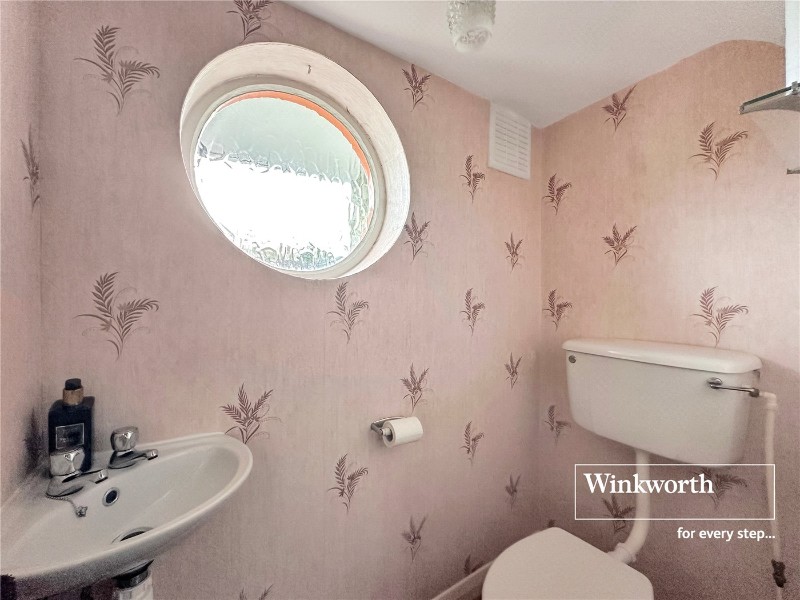 Robins Wood Drive, Ferndown, Dorset, BH22