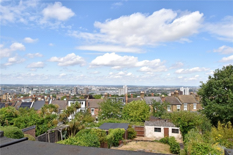Brinklow Crescent, Shooters Hill, London, SE18