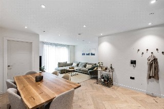 Dock Street, London, E1