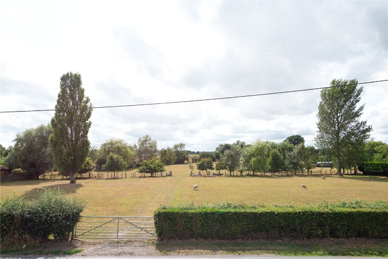 Front Road, Woodchurch, Kent, TN26