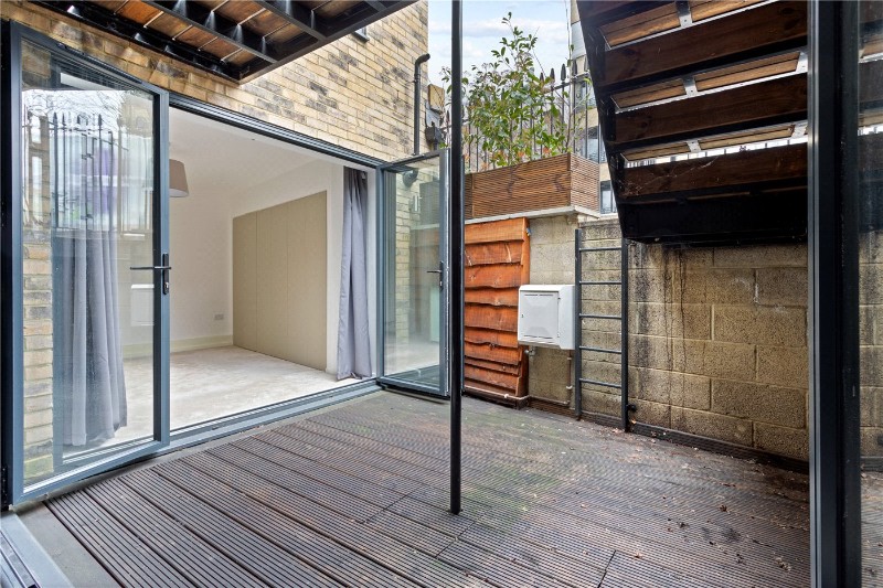 Laura Terrace, Brownswood Road, London, N4