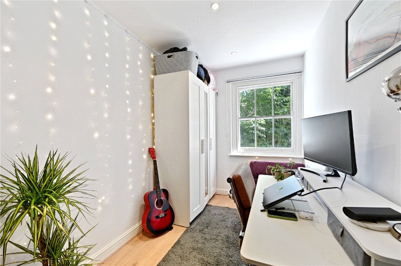 Chepstow Road, London, W2