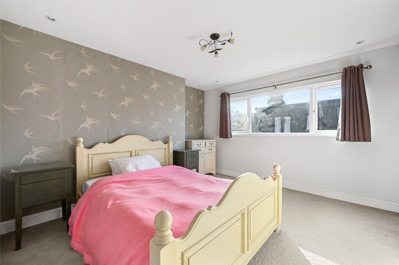 Thorpebank Road, London, W12