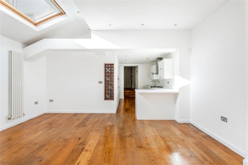 Haldon Road, Southfields, SW18