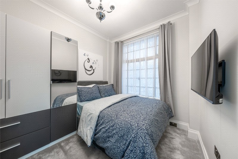 Berkeley Court, Baker Street, London, NW1