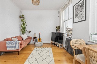 Clarence Road, London, E5