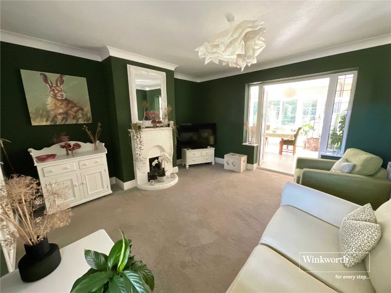 Shelley Close, Highcliffe, Dorset, BH23