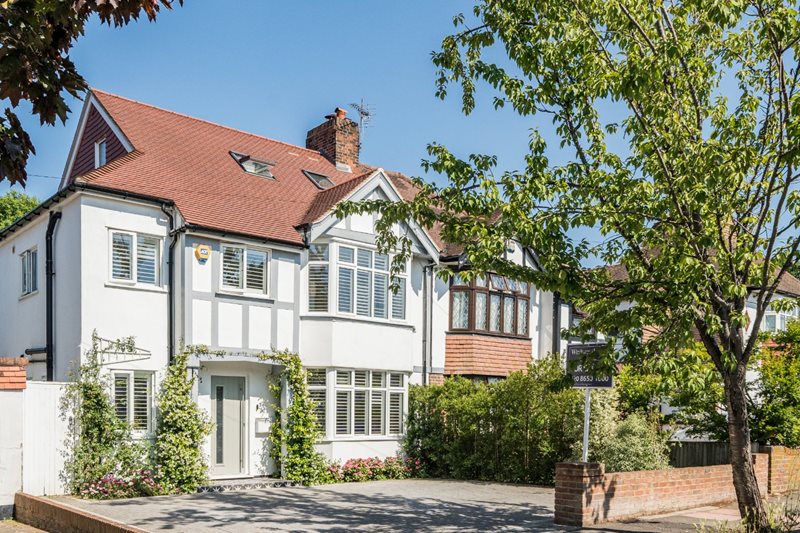 Kingswood Avenue, Bromley, BR2