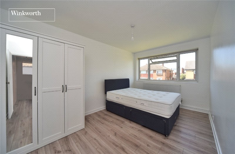 Beechmore Gardens, Cheam, Sutton, SM3