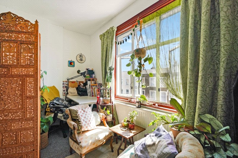 Alexander Road, London, N19