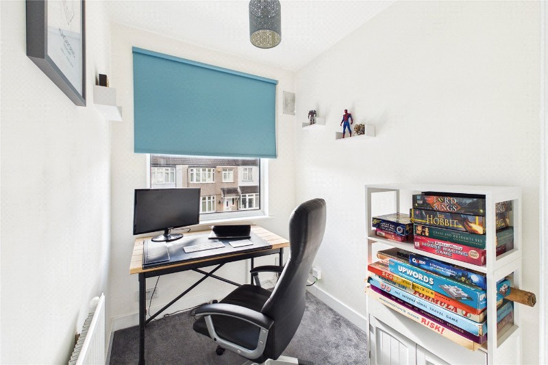 St. Olaves Walk, London, SW16