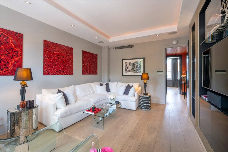 Elgin Avenue, London, W9