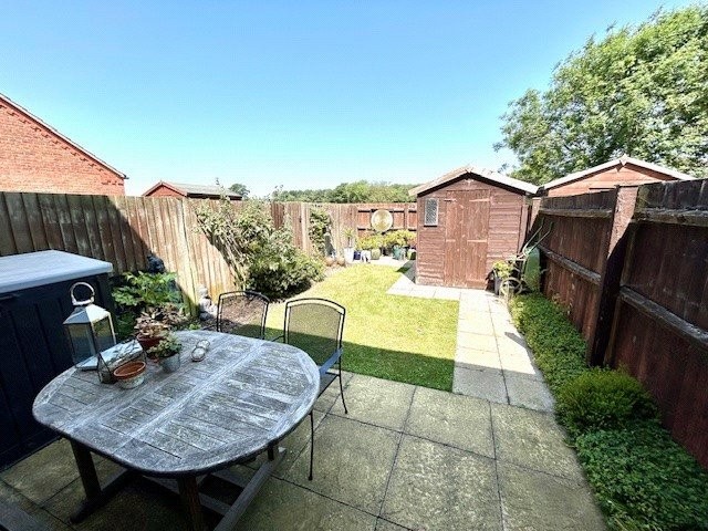 Homestead Gardens, Thurlby, Bourne, Lincolnshire, PE10