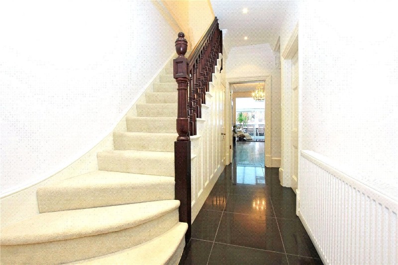 The Grove, Finchley, N3