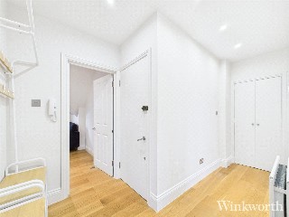 Woodville Gardens, London, W5