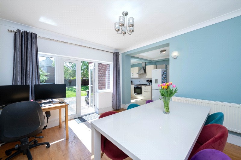 North Parade, Sleaford, Lincolnshire, NG34