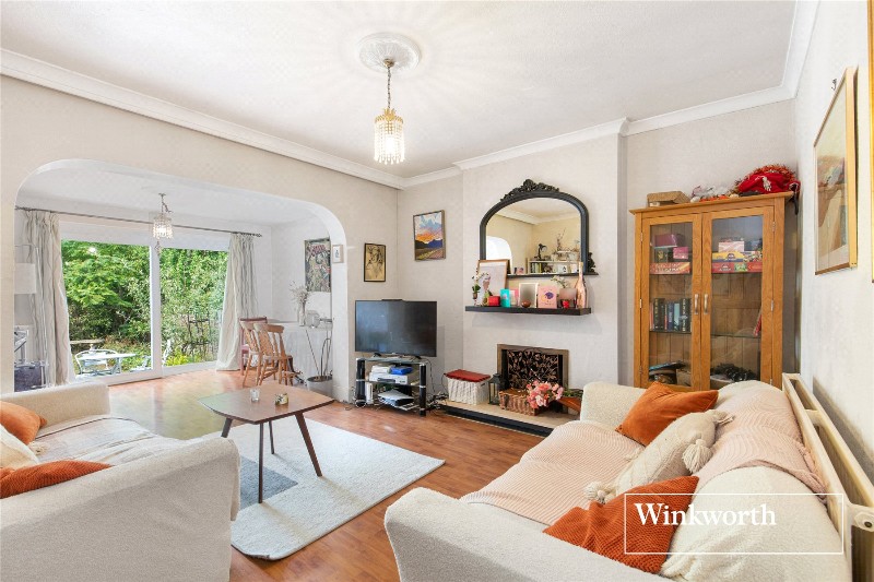 Woodfall Avenue, High Barnet, EN5