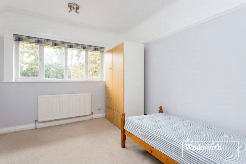Dunstan Road, London, NW11