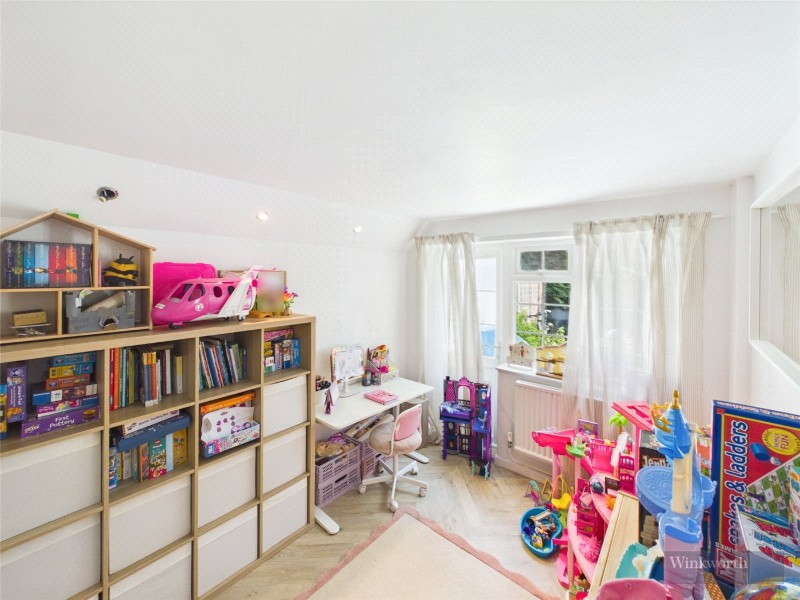 Eaton Drive, Kingston upon Thames, KT2