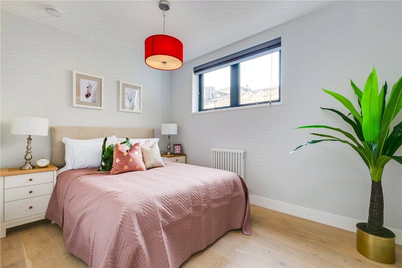 Greyhound Road, London, W6