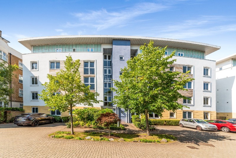 Creswell Drive, Beckenham, BR3