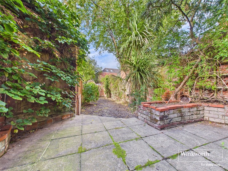 St. Johns Street, Reading, Berkshire, RG1
