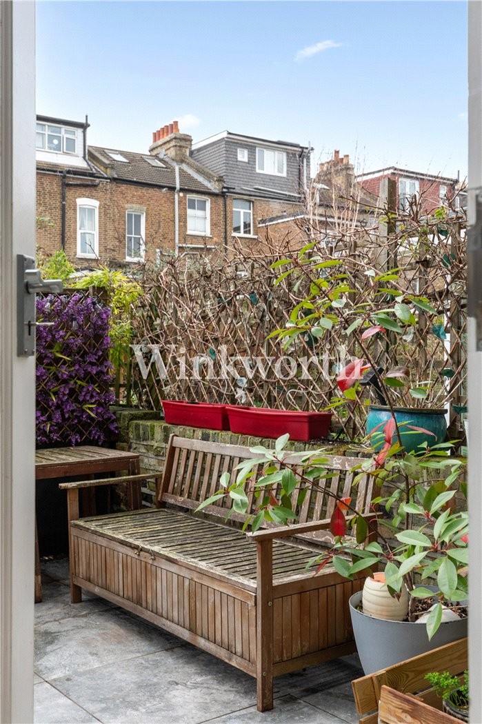 Finsbury Park Road, London, N4