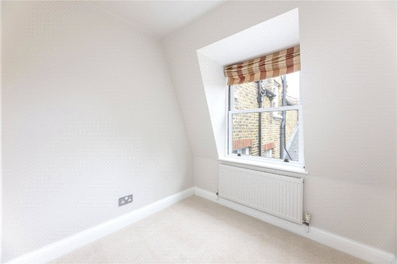 Oakhill Road, London, SW15