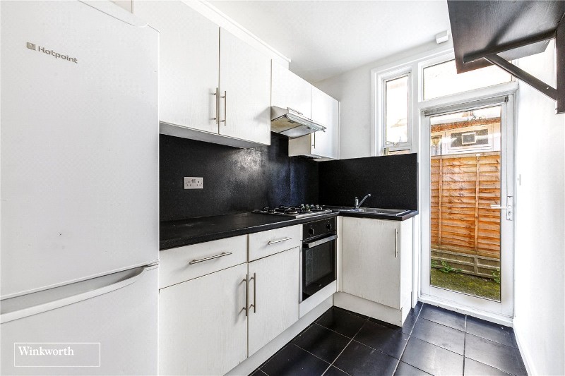 St John&#39;s Road, Isleworth, TW7